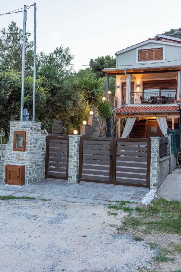 Cavas Luxury Apartments Nea Iraklitsa Esterno foto