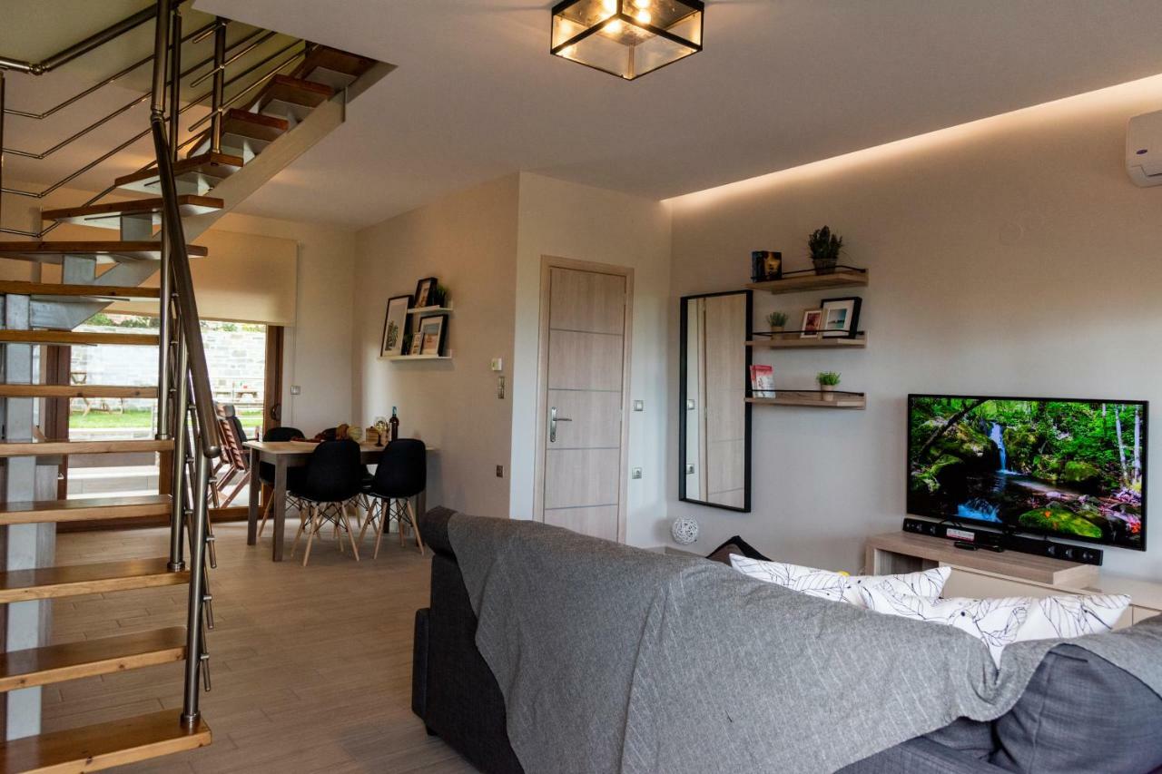 Cavas Luxury Apartments Nea Iraklitsa Esterno foto